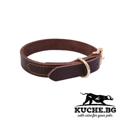 Кафяв кожен нашийник за куче с D-образен пръстен, подсилени шевове и метални елементи